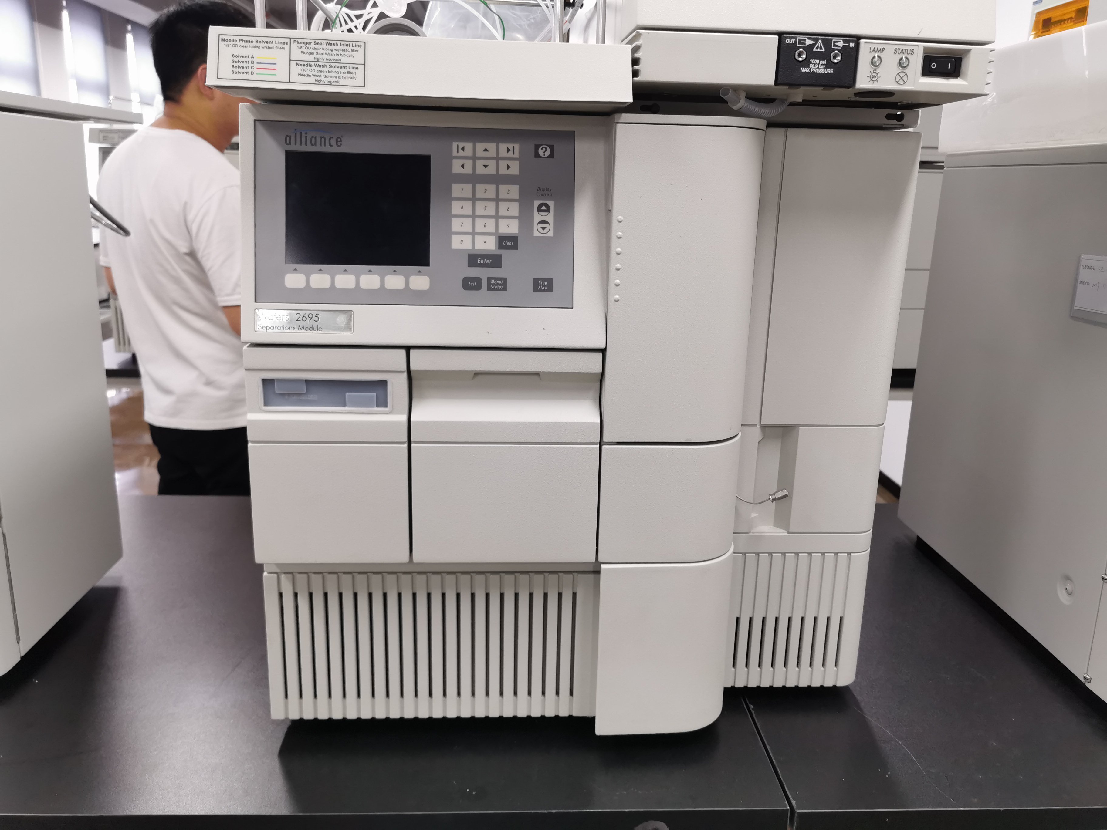 waters2695高压阀堵塞维修